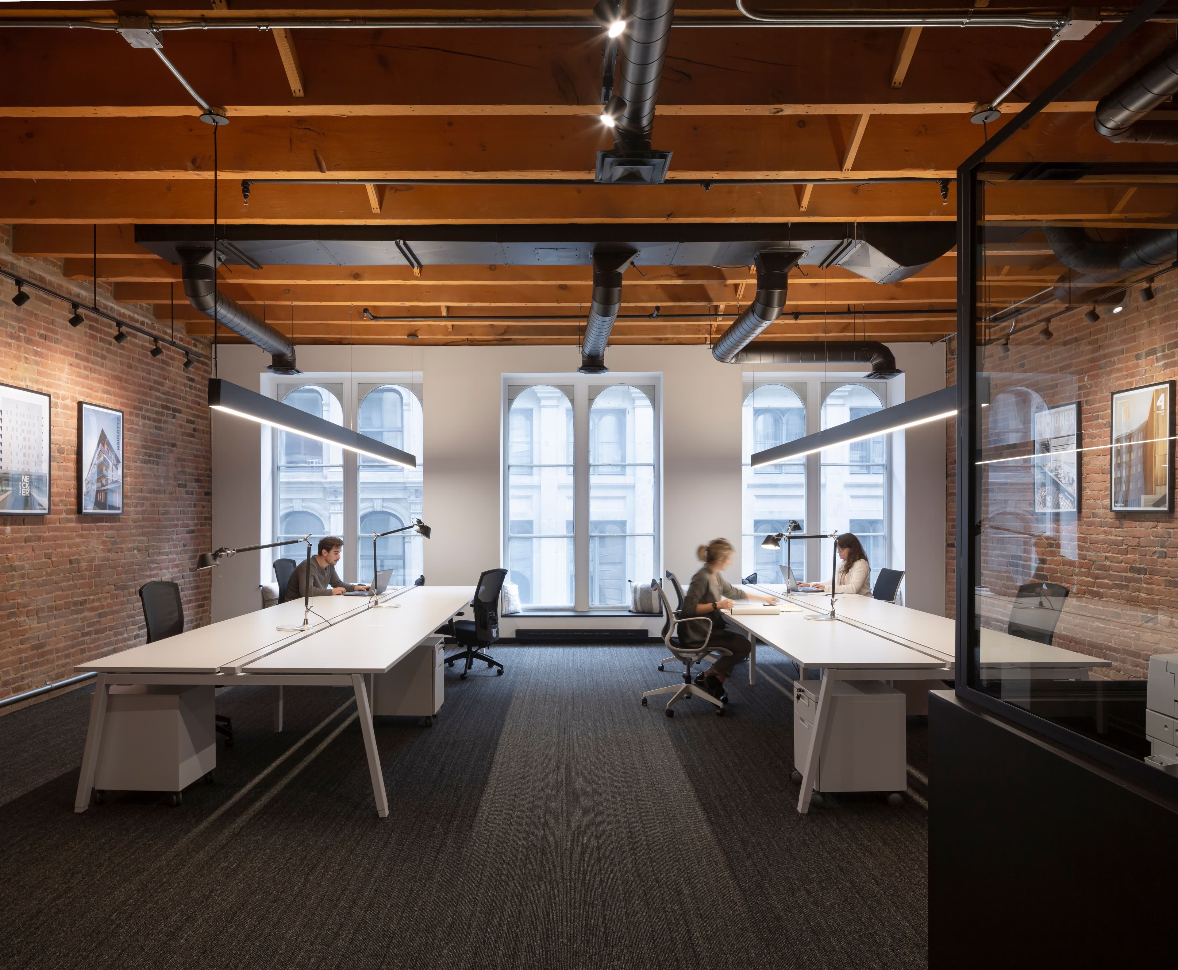 bureau opéré montréal vieux port