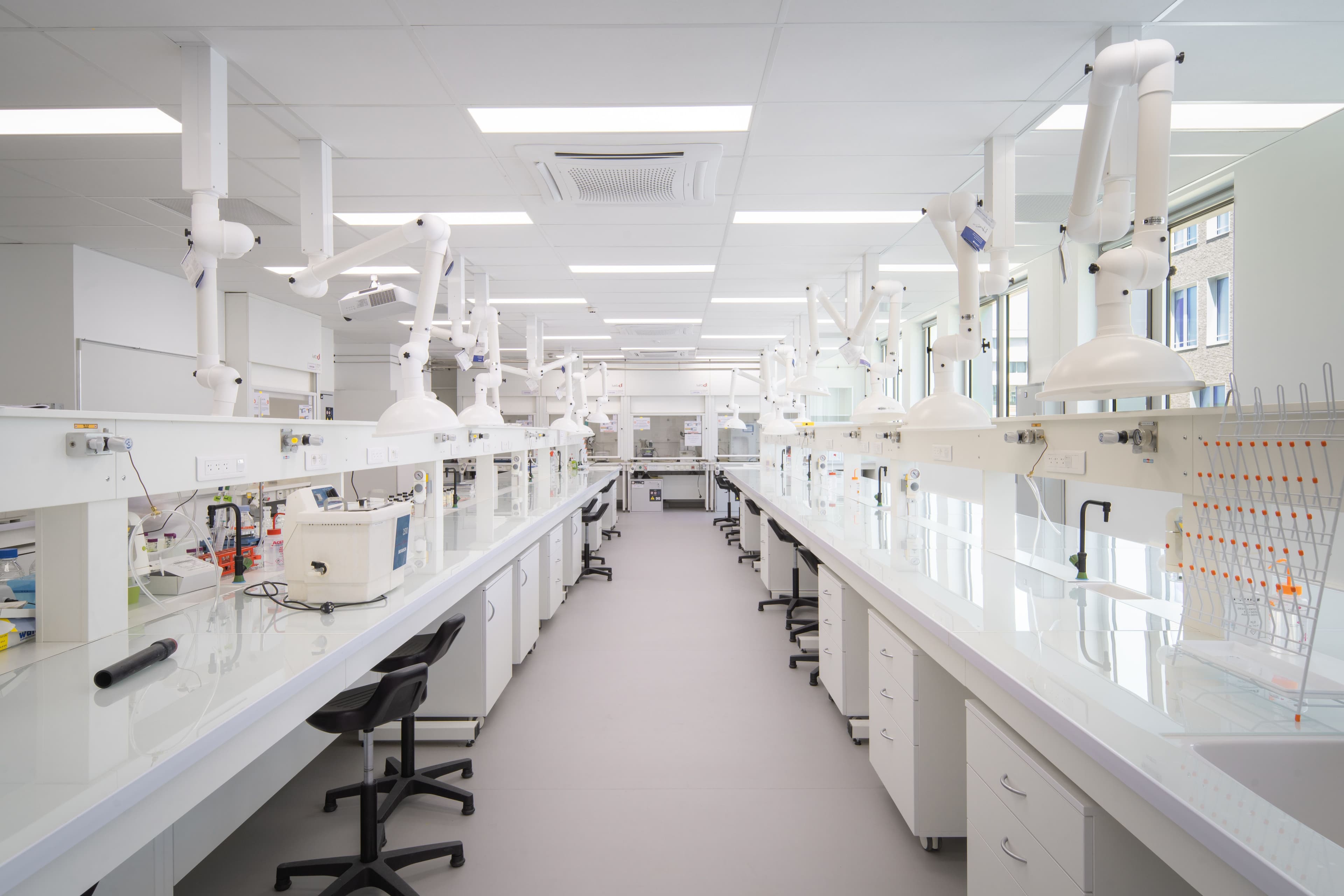 laboratoire location bâle