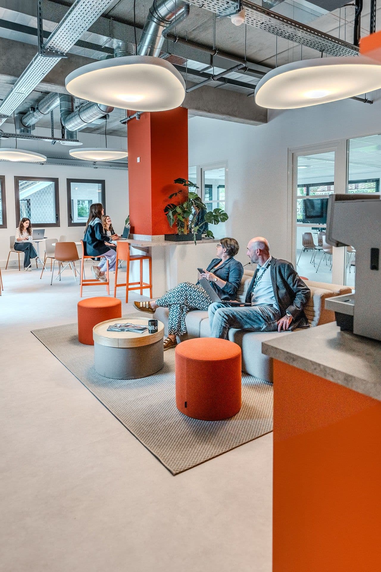 Espaces coworking open space bureaux Dijon Valmy location