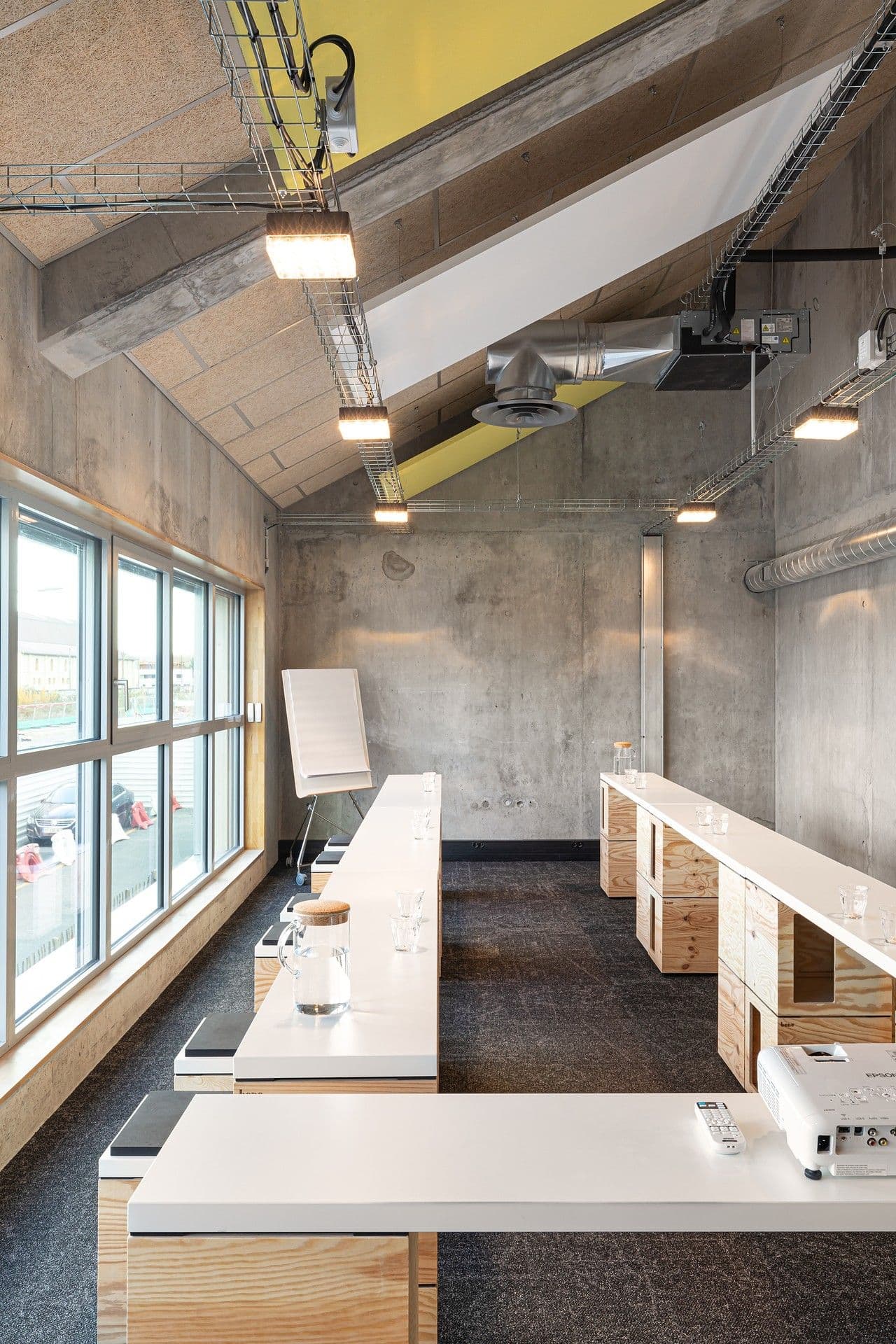 Salle de réunion équipée et modulable à Bordeaux