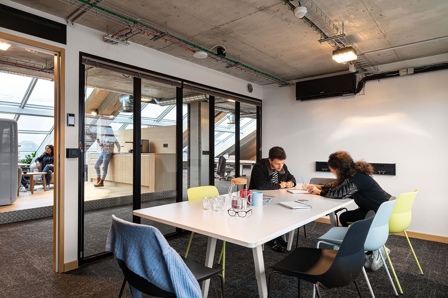 bureau privé salle de réunion