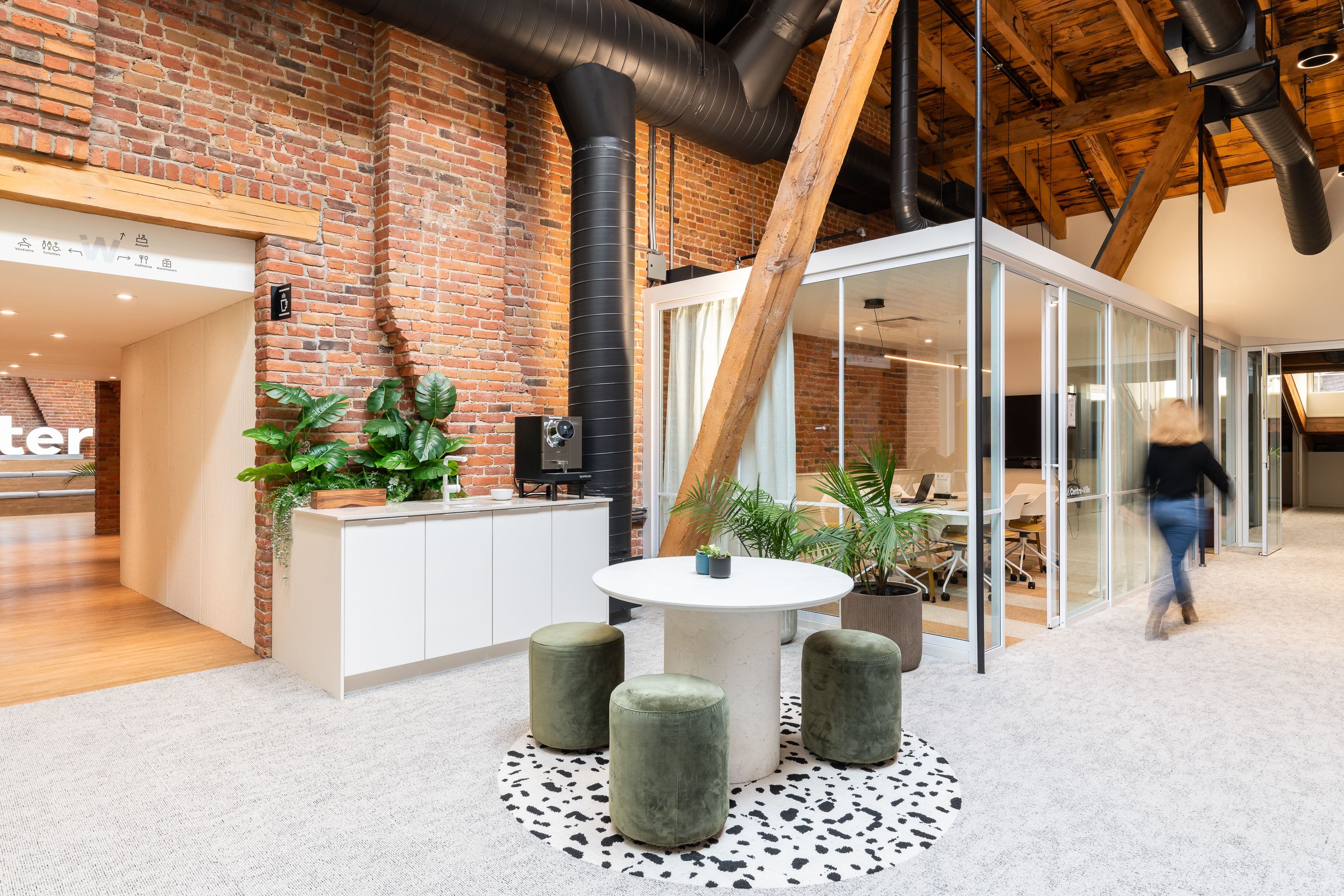 salle de réunion espaces collaboratifs montréal